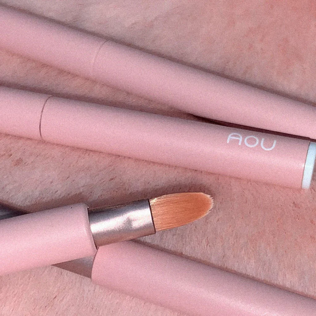 Lip Brush - Image 3