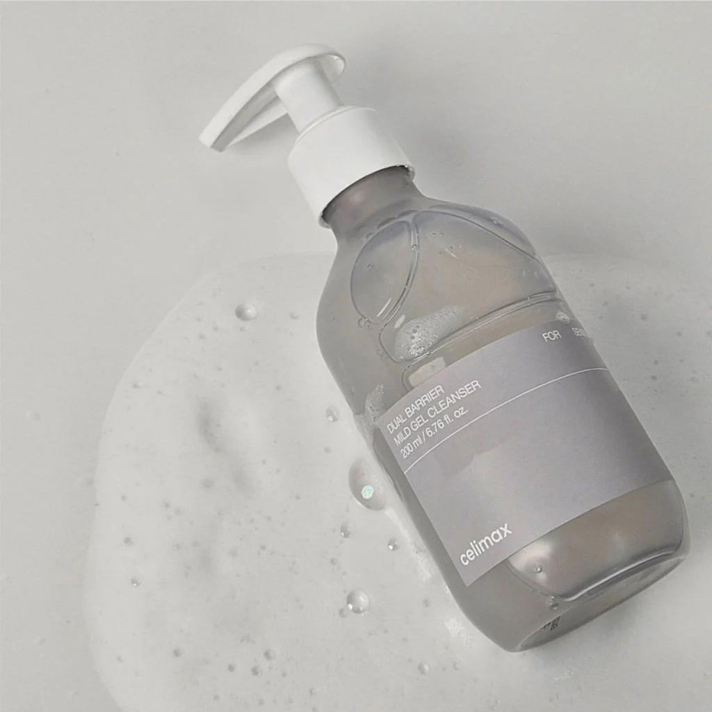 Dual Barrier Mild Gel Cleanser (200ml) - Image 2