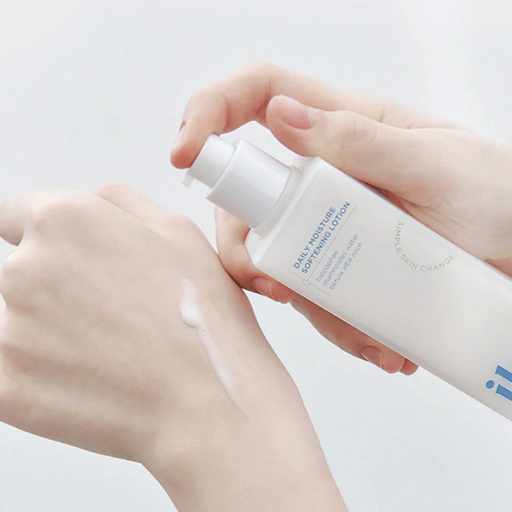 Daily Moisture Softening Lotion (150ml) - Image 2