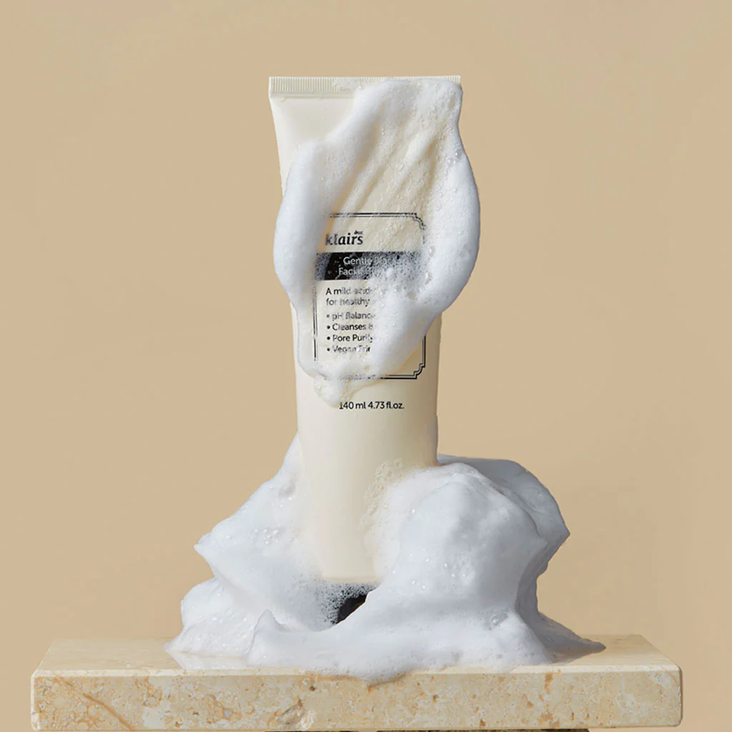 Gentle Black Facial Cleanser - Image 2