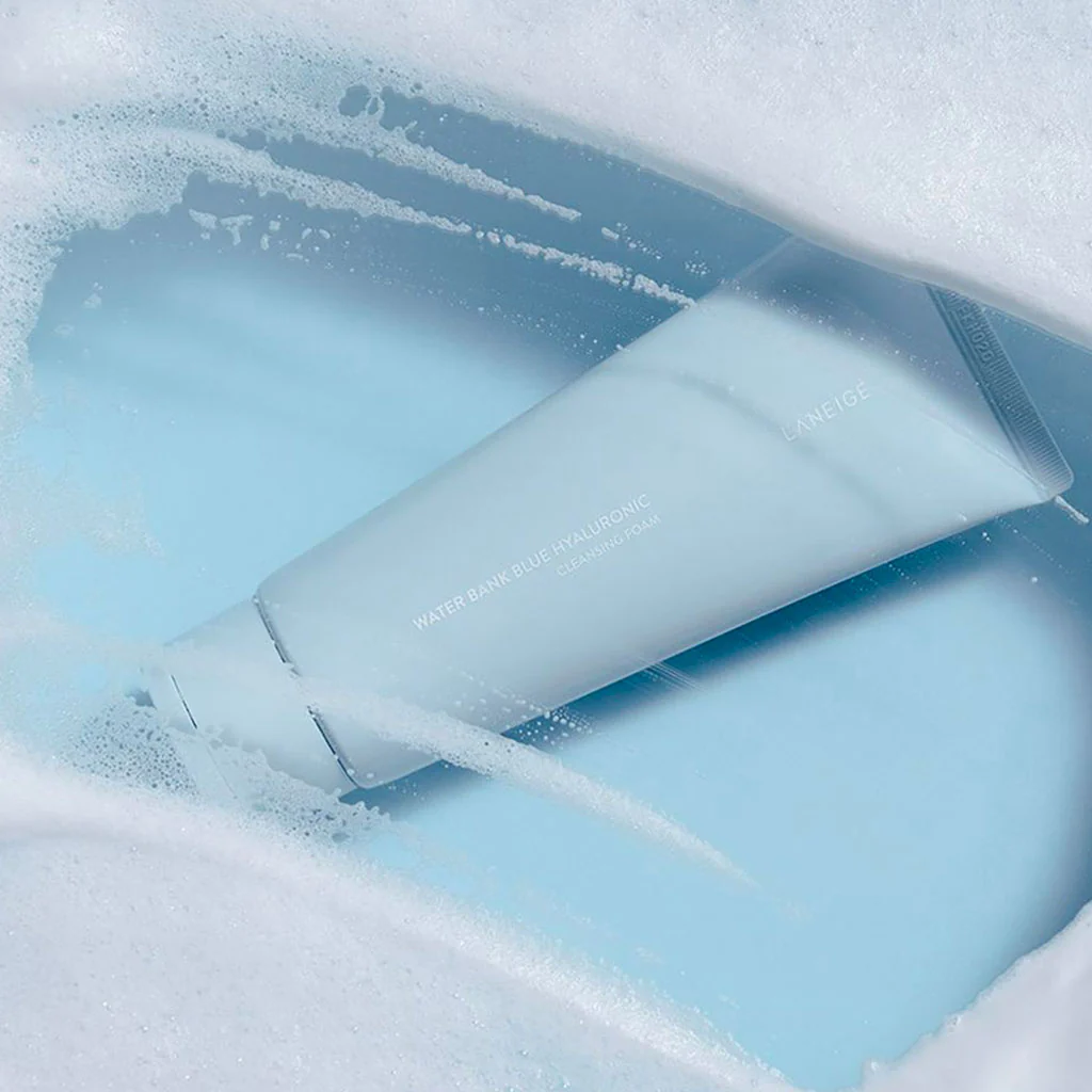Water Bank Blue Hyaluronic Cleansing Foam - Image 2