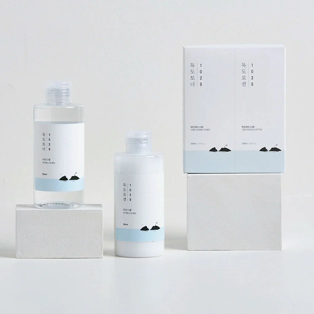 1025 Dokdo Toner + Lotion Special Set - Image 2